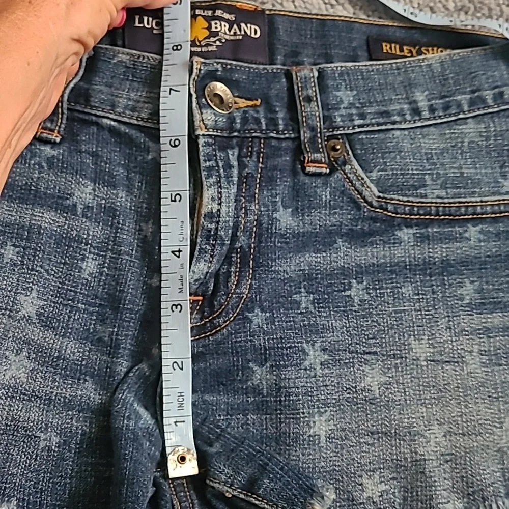 Lucky Brand Riley cut-off shorts, denim, size 2/26 - Picture 7 of 8